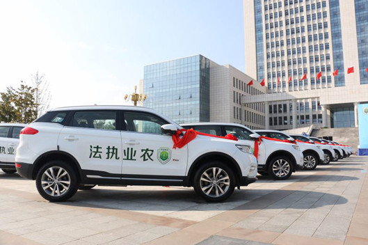 吉利博越成为陕西农业执法用车.jpg
